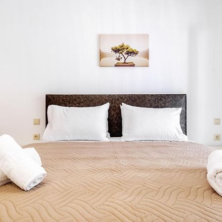 4You Luxury Apartments By Keyplanner Moraitika Bagian luar foto