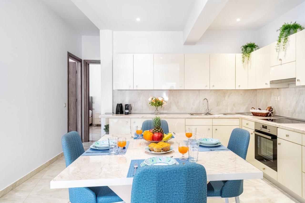 4You Luxury Apartments By Keyplanner Moraitika Bagian luar foto