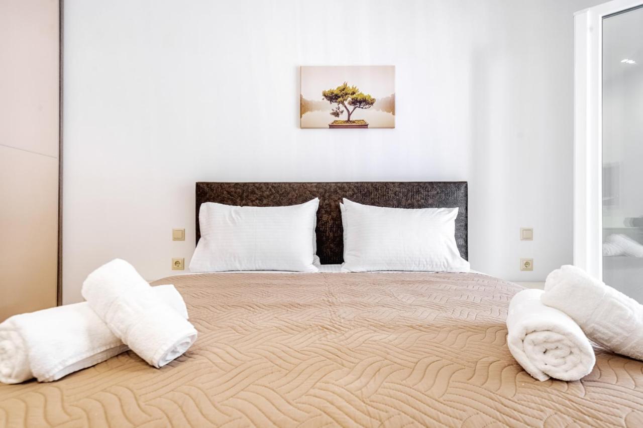 4You Luxury Apartments By Keyplanner Moraitika Bagian luar foto