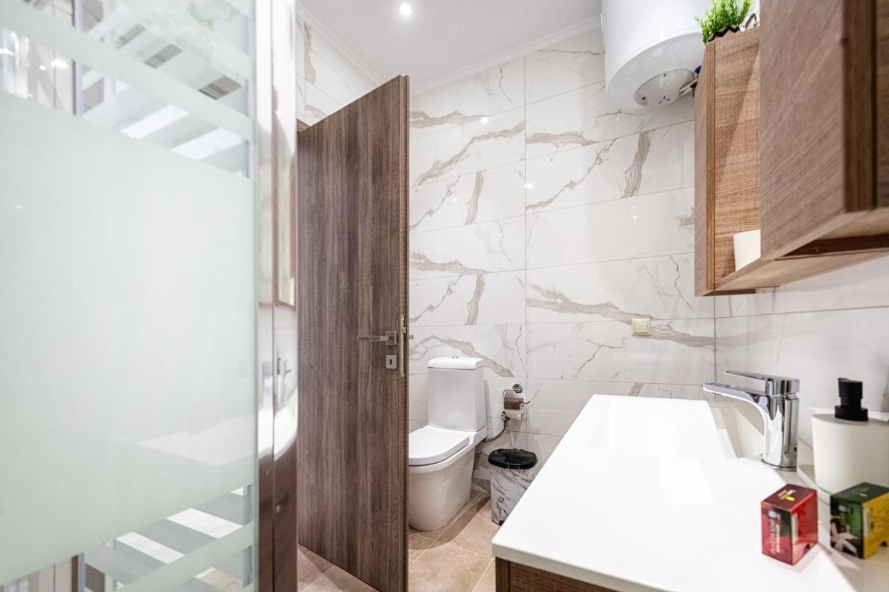4You Luxury Apartments By Keyplanner Moraitika Bagian luar foto