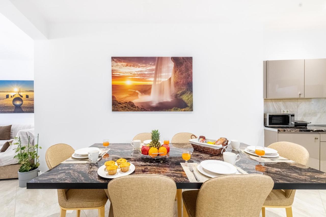 4You Luxury Apartments By Keyplanner Moraitika Bagian luar foto