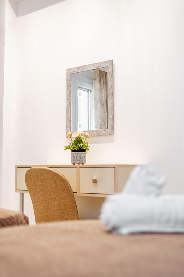 4You Luxury Apartments By Keyplanner Moraitika Bagian luar foto